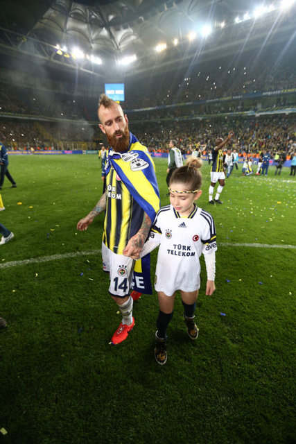 - Armaya daha fazla parlayan flashı seveyiim :))