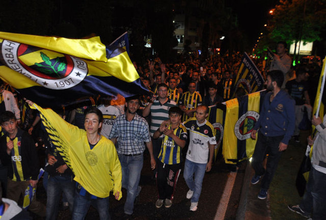 - Stat yıkılıyor. Şampiyon takımın BÜYÜK taraftarı.