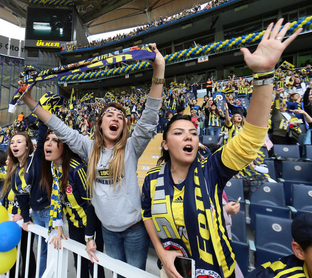 - Hem gurur hem onur... Bedavadan şampiyon oldunuz diyenlere biz nisanda şampiyonuz