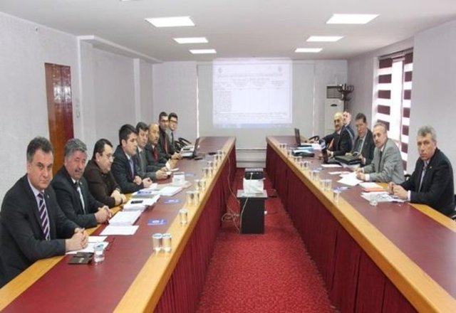 Dış kuruluşlarda çalışma müşavirlikleri nezdinde görevlendirilecek sendika uzmanlıkları  -  -  -