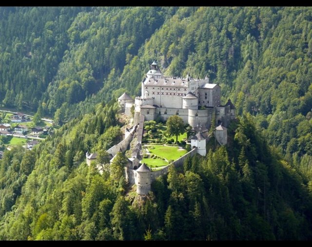 Hohenwerfen Kalesi, Avusturya