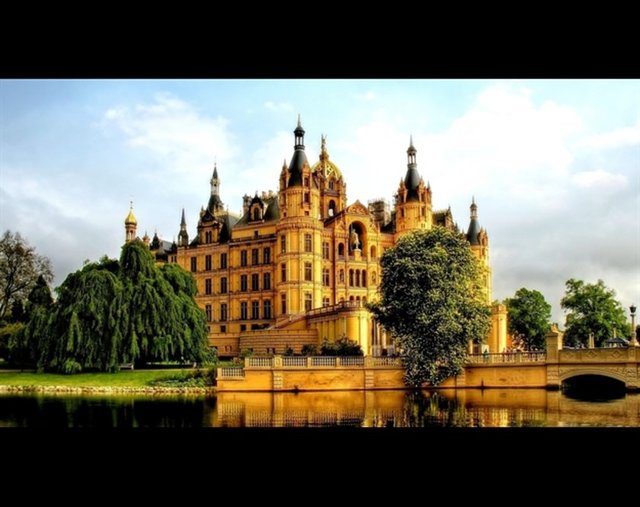 Schwerin Kalesi, Almanya