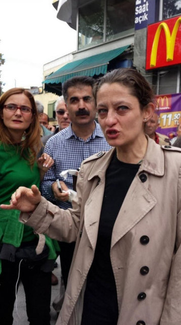 İstanbul Emniyet Müdürlüğü yaptığı yazılı açıklamada, CHP'li Şafak Pavey'in gözaltına alınmaya çalışıldığı şeklindeki haberlerin asılsız olduğunu, gerçeği yansıtmadığını bildirdi.