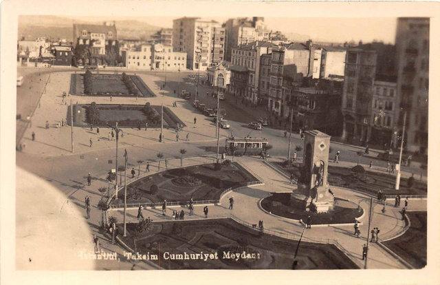 Taksim Cumhuriyet Meydanı
