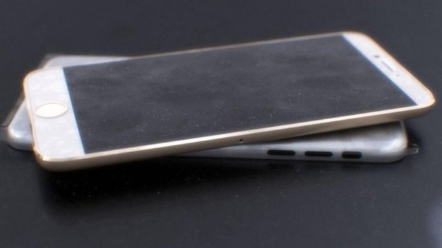 Weibo'da yayımlanmış başka bir görüntüdeki cihazın iPhone 6 olduğu iddia ediliyor.