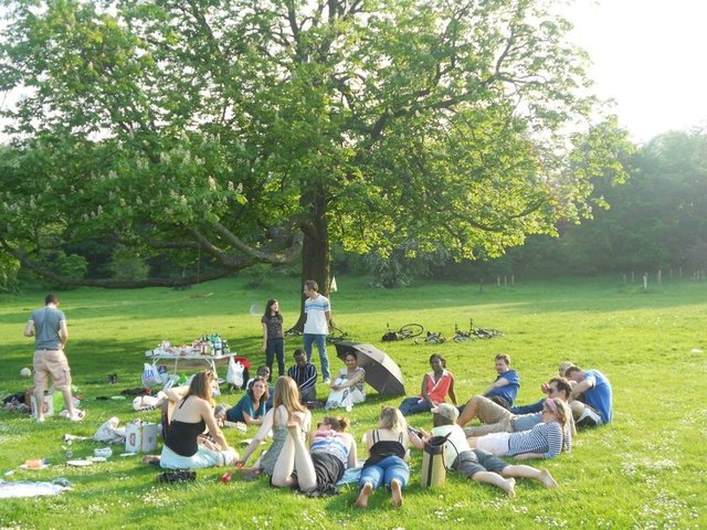 Büyük çoğunluğunun ilk başvuru yerinin acil servisler olması nedeni ile acilde çalışan hekimler başta olmak üzere tüm hekimlerin farkındalıklarının ivedilikle artırılmasına çalışılıyor.