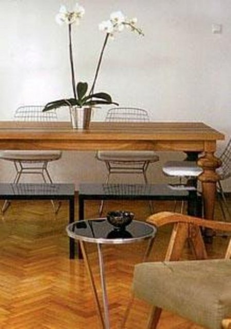 Spiker Burcu Esmersoy'un Emirgan'da kısa bir süre önce taşındığı evi.