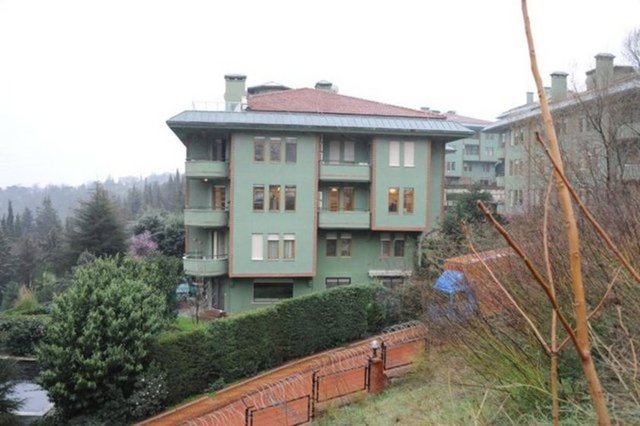 UZUN SÜREDİR PLANLIYORDU - Uzun zamandır taşınmayı planlayan Nurgül Yeşilçay sonunda muradına erdi.