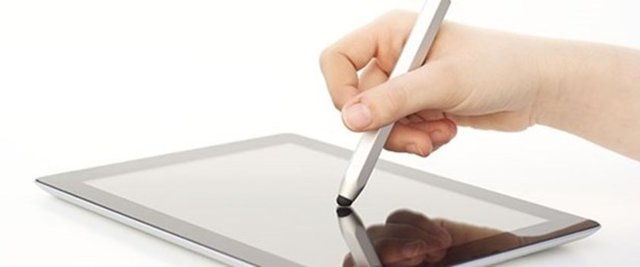 Apple'ın geçtiğimiz Eylül ayında tanımıtını yaptığı iPad Pro, Türkiye'de de satışa sunuldu.