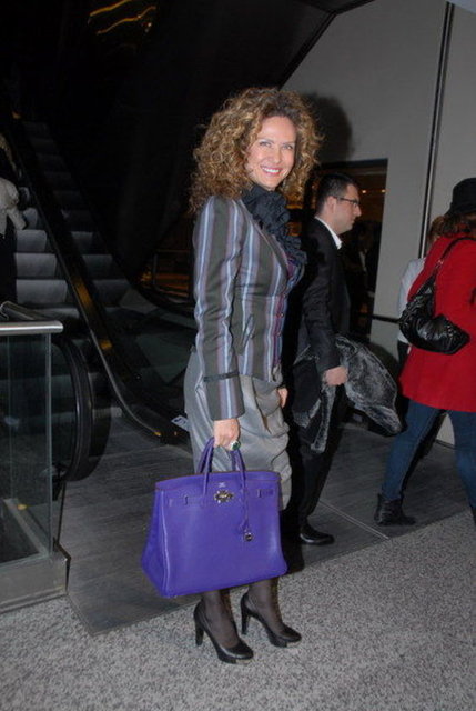 ESRA OFLAZ GÜVENKAYA