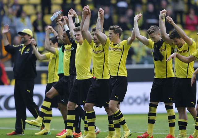 11- Borussia Dortmund - Değeri: 600 milyon Dolar - Gelir (2012-13): 333 milyon Dolar - Faaliyet Gelirleri (2012-13): 95 milyon Dolar