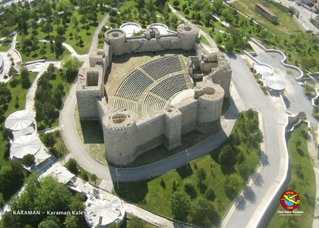 KARAMAN-Karaman Kalesi