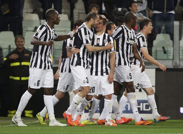 9- Juventus 850 milyon dolar