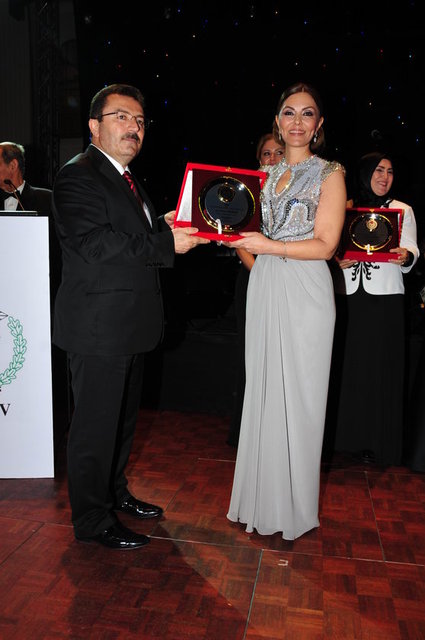 SELAMİ ALTINOK, FERYAL GÜLMAN 