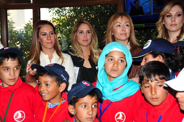 HANDE GAMGAM, GÜLŞAH GORDİ