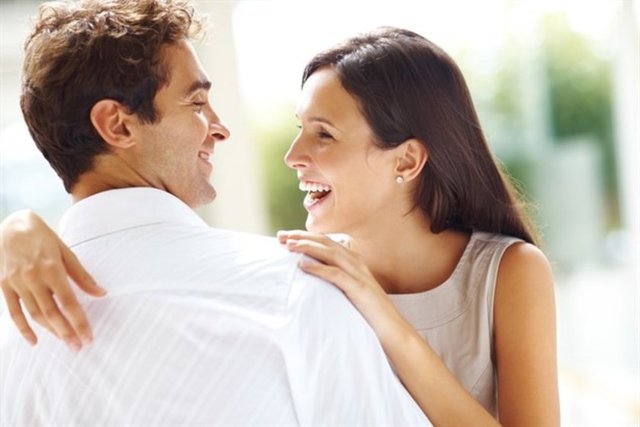 Herkesin aşka olan yaklaşımı; birikimleri, dünya görüşü, psikolojik durumu ile doğrudan ilişki içinde.  -