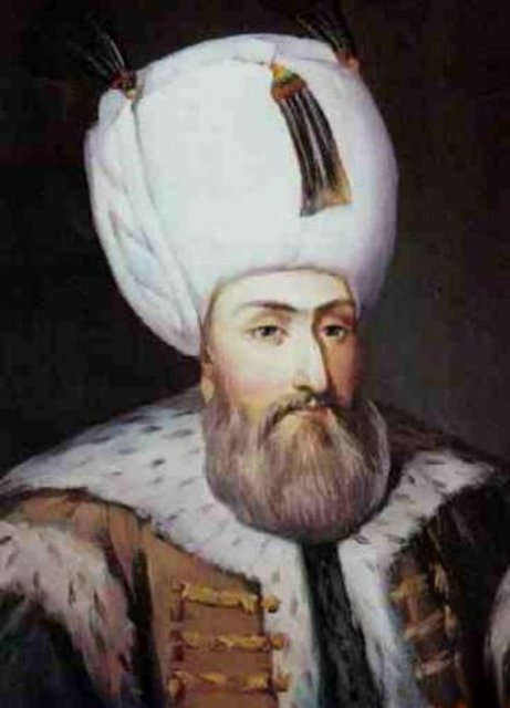 39-Üçüncü mezar ise Kanuni Sultan Süleyman Han'a aittir. - Macaristan`ın Zigetvar şehrindeki Macar-Türk Dostluk Parkı`nda Kanuni Sultan Süleyman Han'ın temsili mezarı mevcuttur.