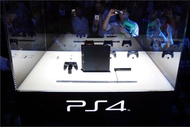 Sony PlayStation -  - PlayStation markası, dört farklı modelinden toplamda 344 milyon adet satarak en çok satan oyun konsolu oldu.