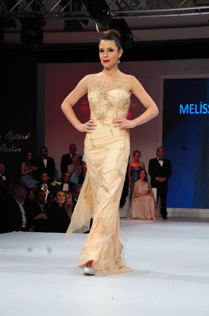 MELİSA ELİYEŞİL 