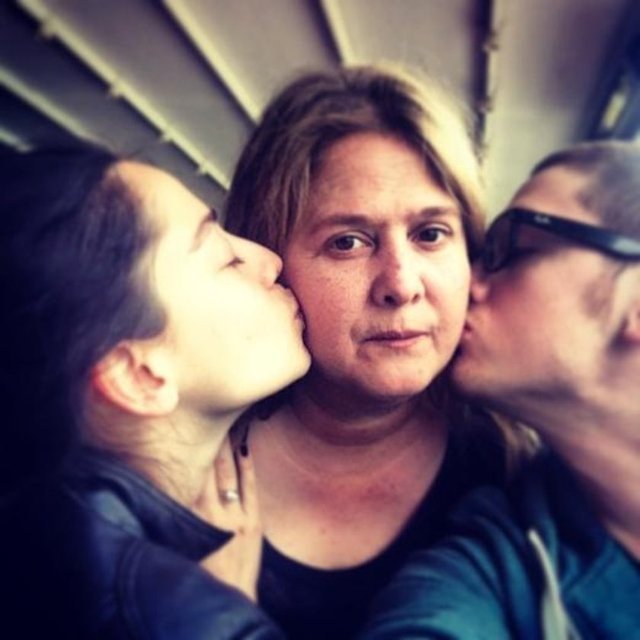 MERVE SEVİ - Bu özel günde öncelikle annelerini kaybedenlerin anneler gününü ve bütün annelerin gününü kutlarım