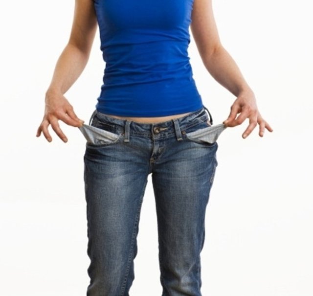 1. Tersine düşünün - Önce faturaları ödeyip daha sonra kenara para koymak yerine...