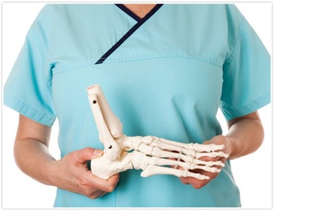 Ayak hastalıkları uzmanları  -