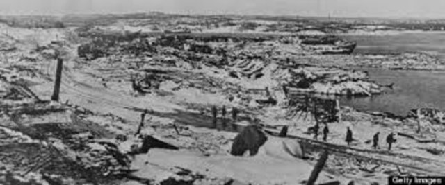 HİNDİSTAN - DHORI / 1965: -  - Hindistan'ın Jharkhand eyaletinin Dhanbad yakınlarındaki Dhori kömür madeninde 28 Mayıs 1965'te yaşanan grizu patlaması ve ardından çıkan yangın sonucunda 375 madenci hayatını kaybetti.