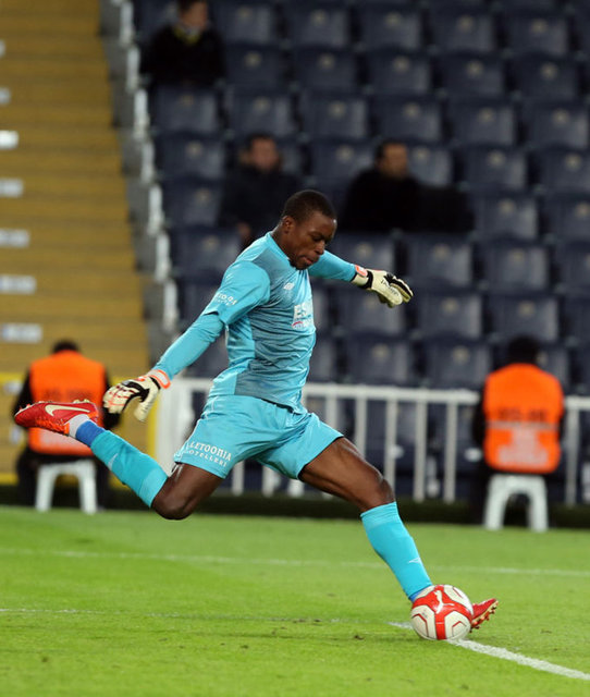 -  - Sammy Ndjock - Kamerun (Fethiyespor)