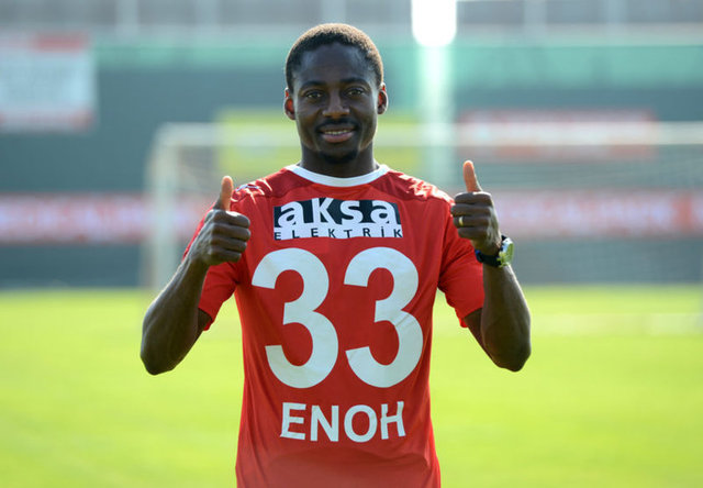 - Enoh Eyong - Kamerun (Antalyaspor)