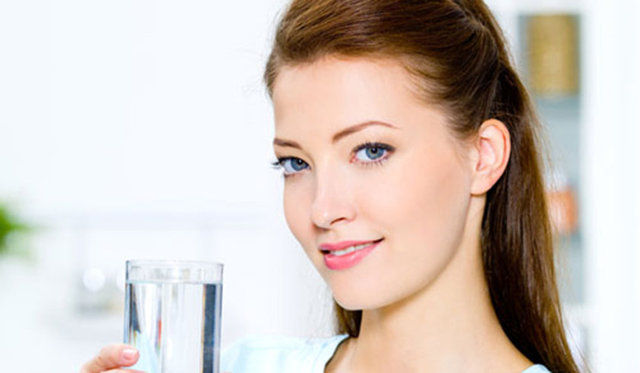 İşte yeterince su içmemenin yol açtığı 11 rahatsızlık
