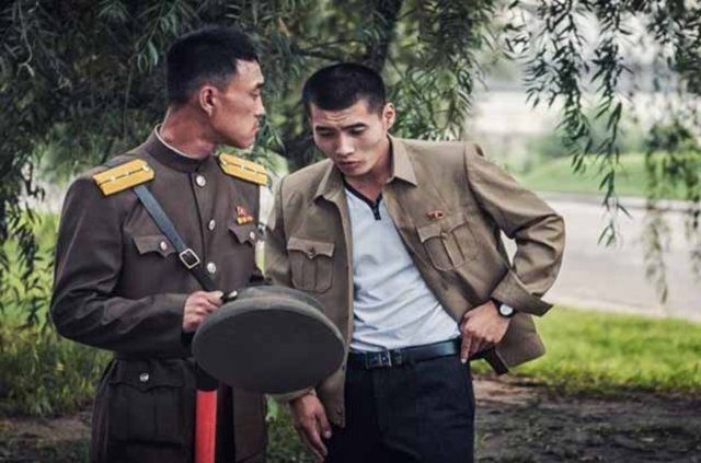 Michal "Gezegenin en gizemli ülkesi" diye tanımladığı Kuzey Kore'de yaşadıklarını Bored Panda sitesine anlattı.