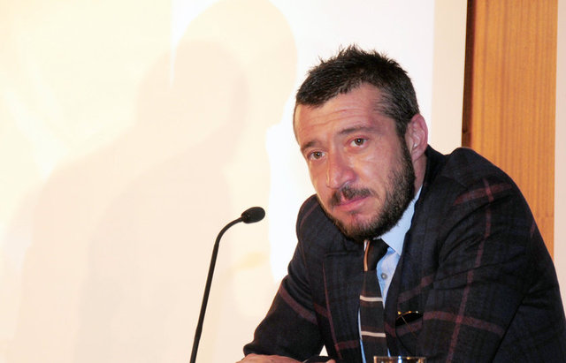 Zonguldaklı bir maden işçisinin oğlu olan eski futbolcu Tümer Metin, dün sabah SHOW TV'de 'Yeni Bir Gün' programına katıldı.