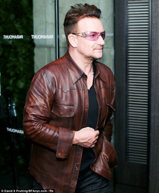 Ünlü şarkıcı hastalığıyla ilgili tedavi gördüğünü, itirafından sonra insanların kendisine acıyarak bakabileceğini belirtti.