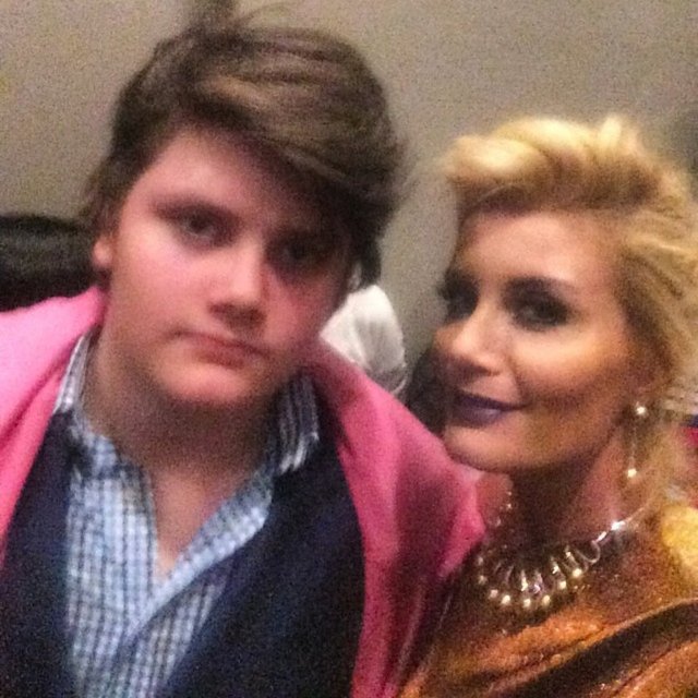 AİLE SİNİR KRİZLERİ GEÇİRDİ  - Alp Ali Şen'in cenazesi Şile Devlet Hastanesi'ne getirildikten kısa süre sonra, Baba Adnan Şen ve eşi de hastaneye gelerek acı haberi aldı. Aile, hastanede sinir krizleri geçirdi.