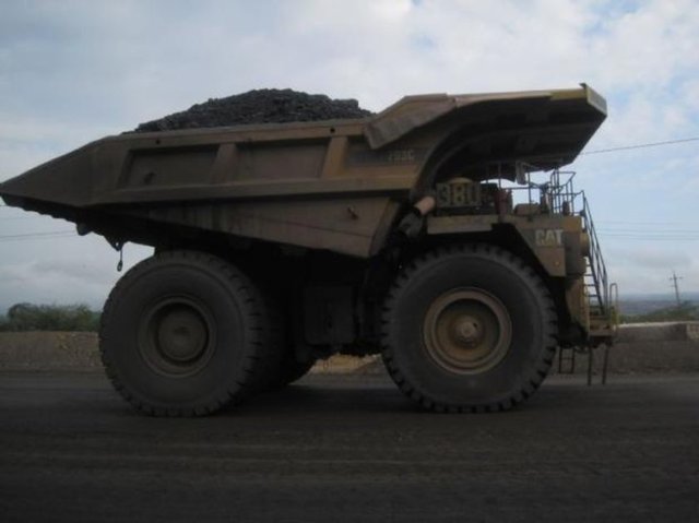 Maden BHP Billiton ve Glencore Xstrata şirketleri tarafından işletiliyor .