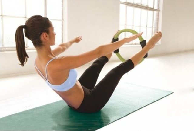 Disiplinli ve düzenli uygulama ile, Pilates zaman içinde faydalarını göstermeye başlar.