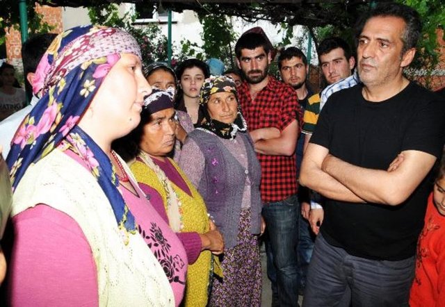 Maden faciasında üç oğlundan ikisini Sami ve İlkay Yıldırım'ı kaybeden 68 yaşındaki Sencan Yıldırım "Ekmek derdinden başka düşünceleri olmayan evlatlarım elimi öpüp vedalaşıp gittiler, bir daha dönmediler,diye konuştu.