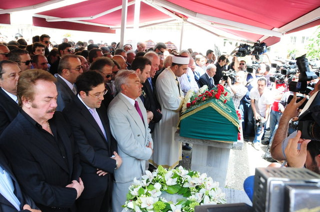CENAZE GENEL