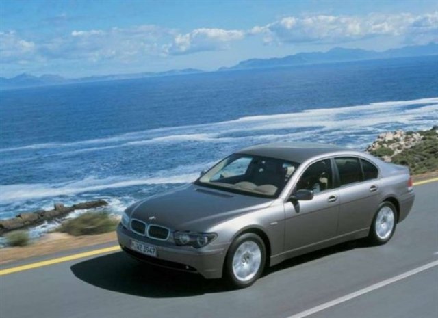 2002 BMW 7-series