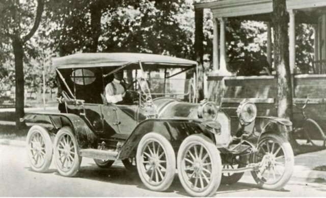 1911 Overland OctoAuto