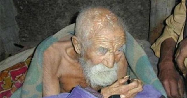 1. Mahashta Murasi; Dünya'nın en yaşlı insanı olarak Guinnes Rekorlar Kitabı'na giren Murasi, 6 Haziran 1835 doğumlu, yani tam tamına 179 yaşında.