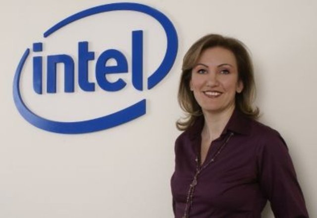 ÇİĞDEM ERTEM İNTEL- Türkiye, Ortadoğu ve Afrika Bölge Başkanı