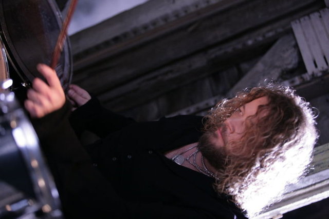 Ünlü müzik prodüktörü ve aranjörü İskender Paydaş, iki yıl önce çıkardığı 'Zamansız Şarkılar' albümünün ikincisini tamamladı. -