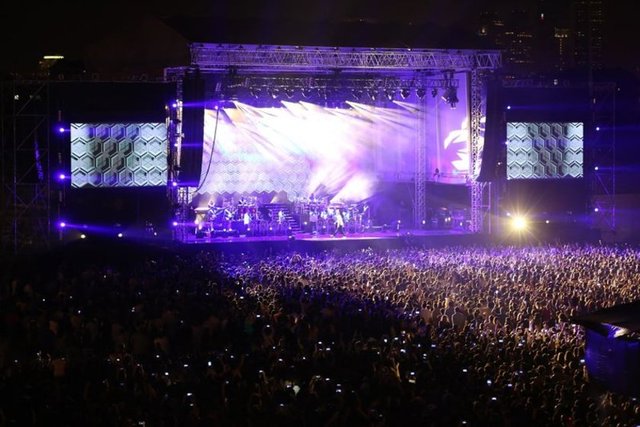 Justin Timberlake, BKM ve Map Organizasyonu ile 20/20 Experience Turnesi'nin 64. Konserini İstanbul'da verdi.