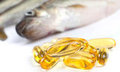 Omega-3 Yağ Asitleri İçeren Gıdalar\nOmega-3 yağ asitleri yapılan birçok araştırmaya göre bir anti-depresan kadar etkili bu nedenle adet öncesi dönemde Omega- 3 yağ asitleri içeren keten tohumu, balık yağı, sardalye, \n