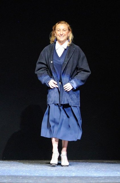 75) Miuccia Prada -  - Görevi: Prada Sahibi  -  - Yaşı: 65 -  - Ülkesi: İtalya