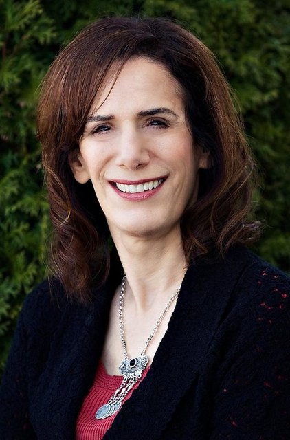 84) Judy Faulkner -  - Görevi: Epic Systems Kurucusu ve CEO'su  -  - Yaşı: 70 -  - Ülkesi: ABD