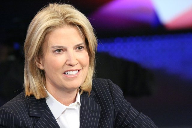 100) Greta Van Susteren -  - Görevi: Televizyon Sunucusu  -  - Yaşı: 59 -  - Ülkesi: ABD