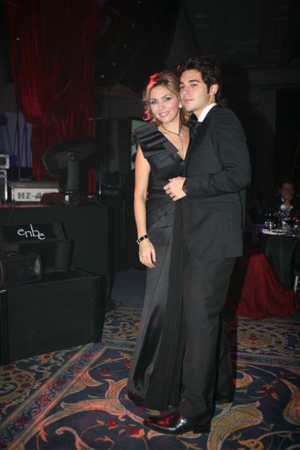 HAKAN, ARZU SABANCI