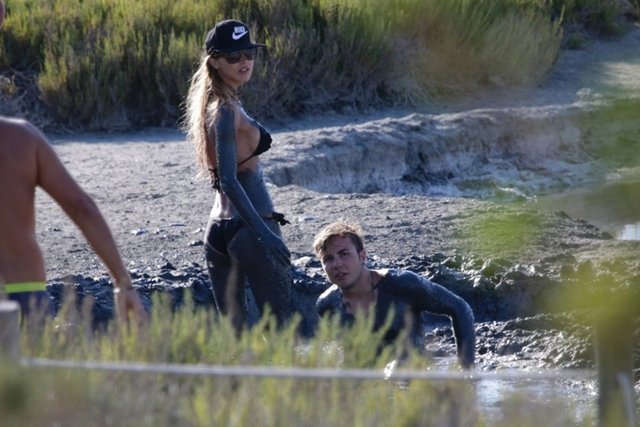 Ann Kathrin Brommel - Mario Gotze